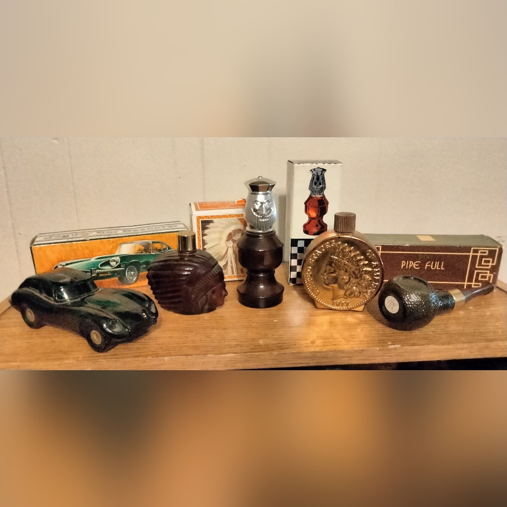 Vintage Collectible Avon Set Of 5